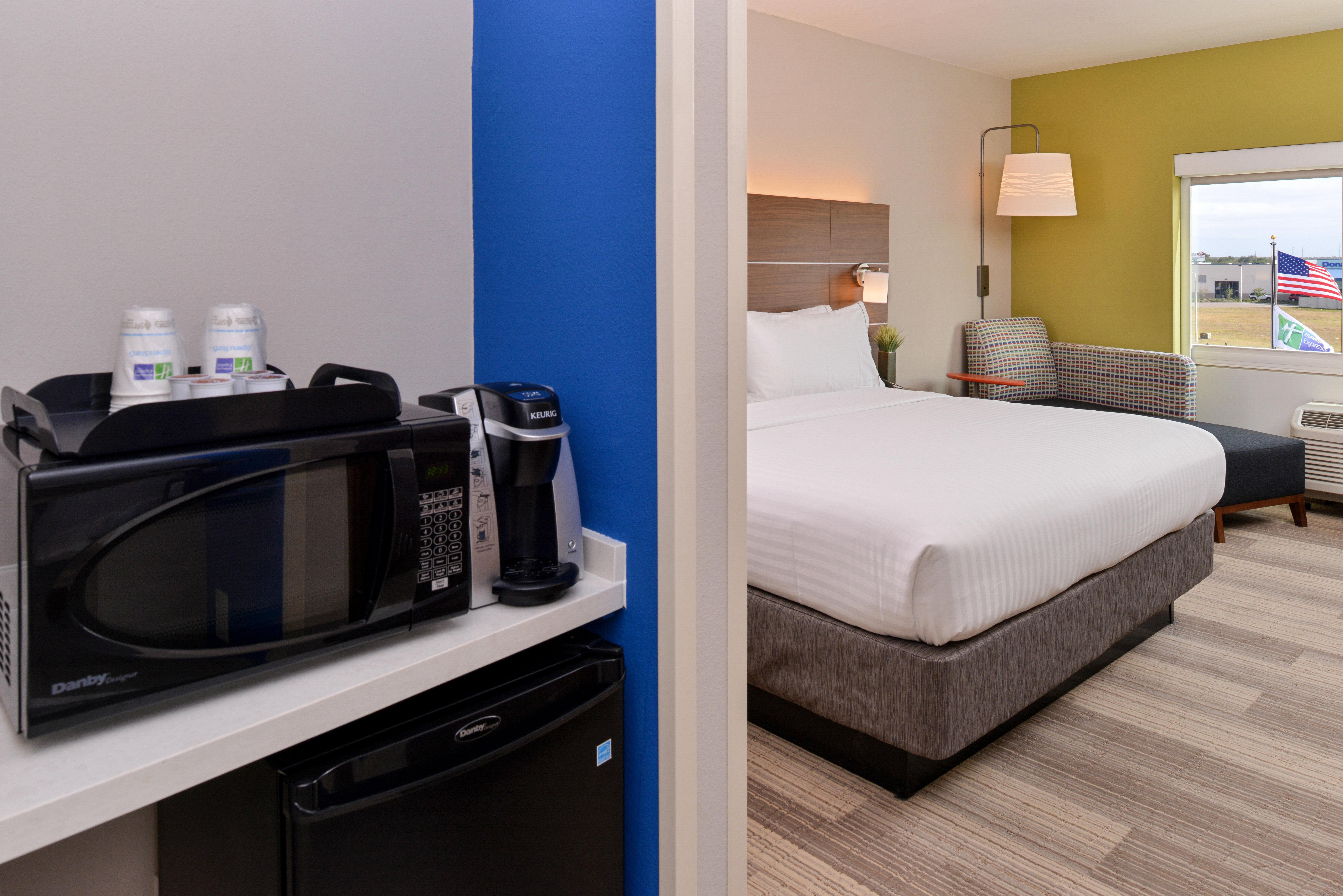 Holiday Inn Express & Suites Trinity By Ihg Екстер'єр фото