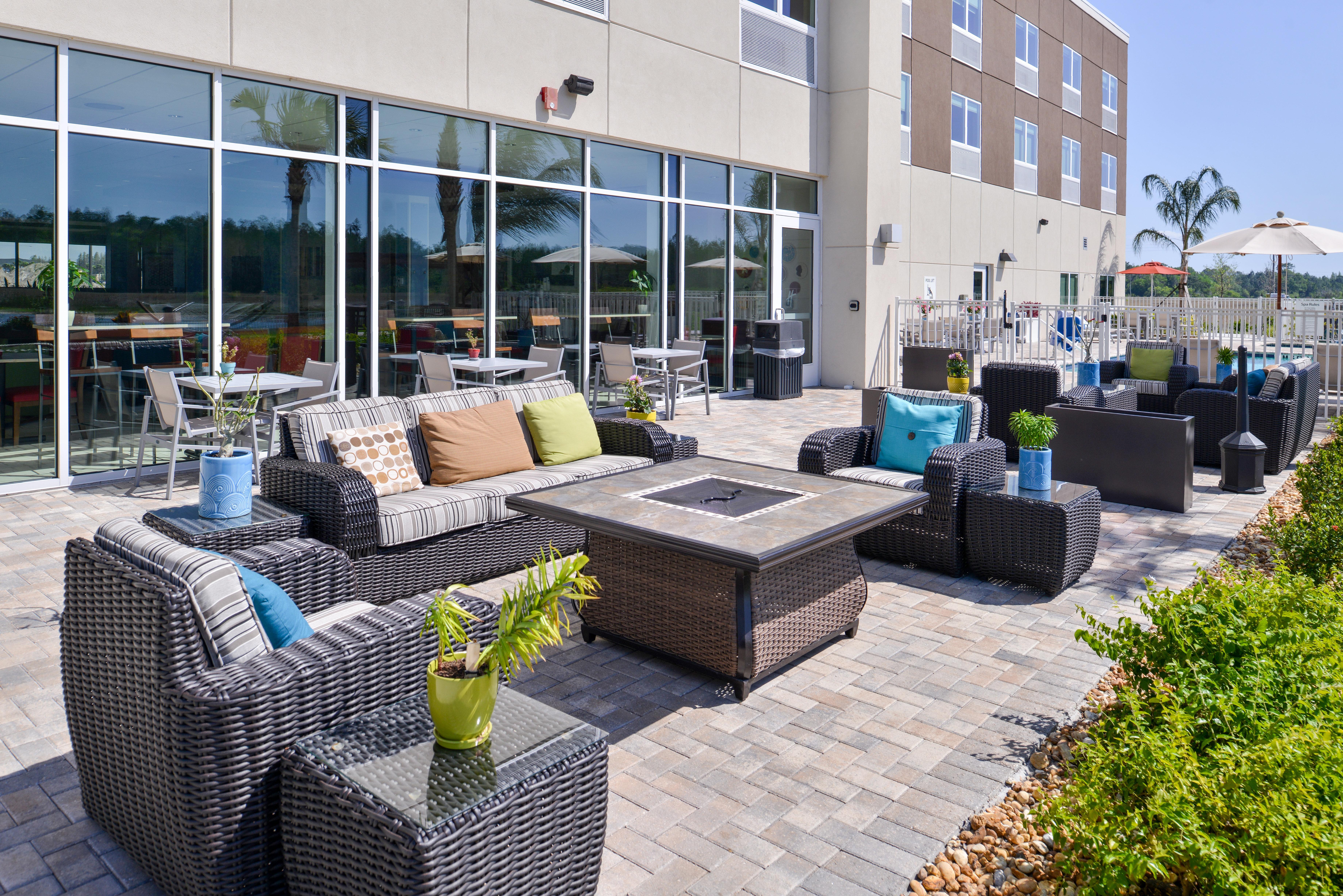 Holiday Inn Express & Suites Trinity By Ihg Екстер'єр фото